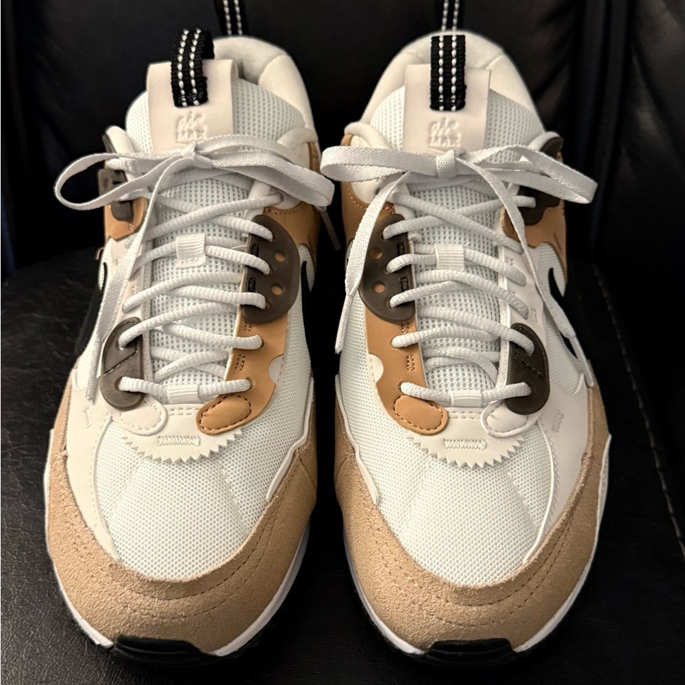 Nike Air Max 90 Futura Sneaker - Women's